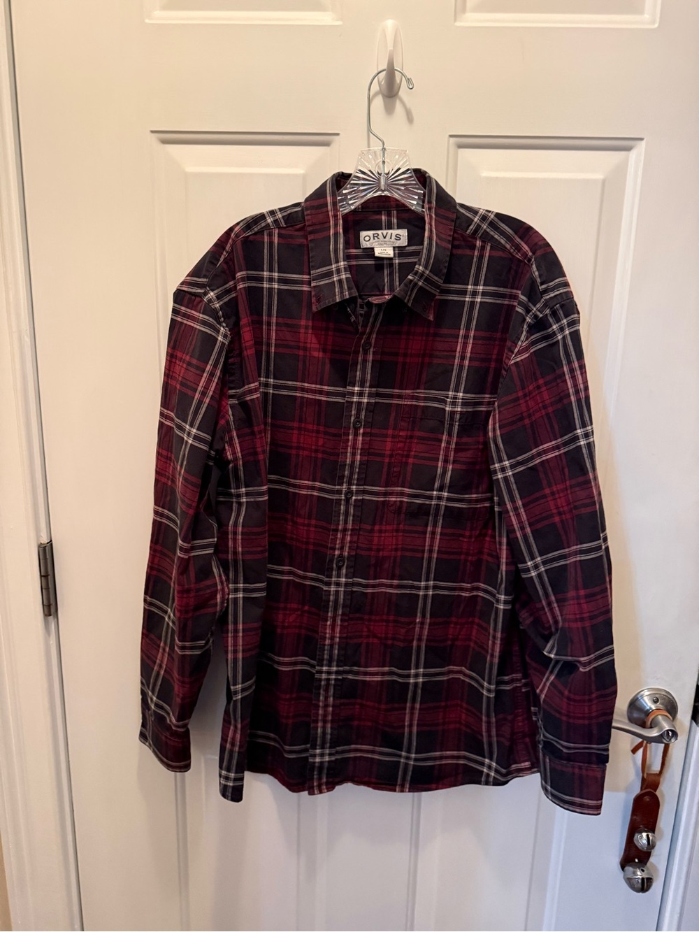 Orvis men’s Red and Black Plaid heavy flannel Button-Down Shirt size large